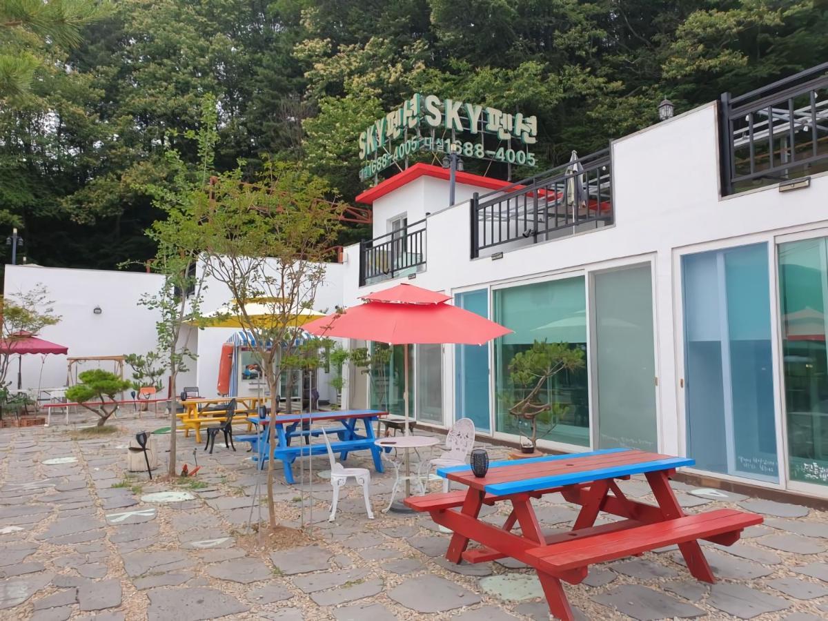 Sky Vivaldi Pension Hongcheon Extérieur photo